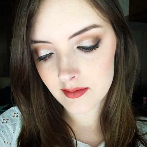 Too Faced Semi Sweet 1