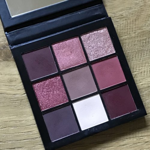 Huda Beauty Mauve Obsessions Palette