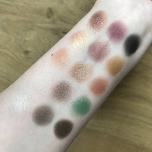 Morphe x KathleenLights palette swatches